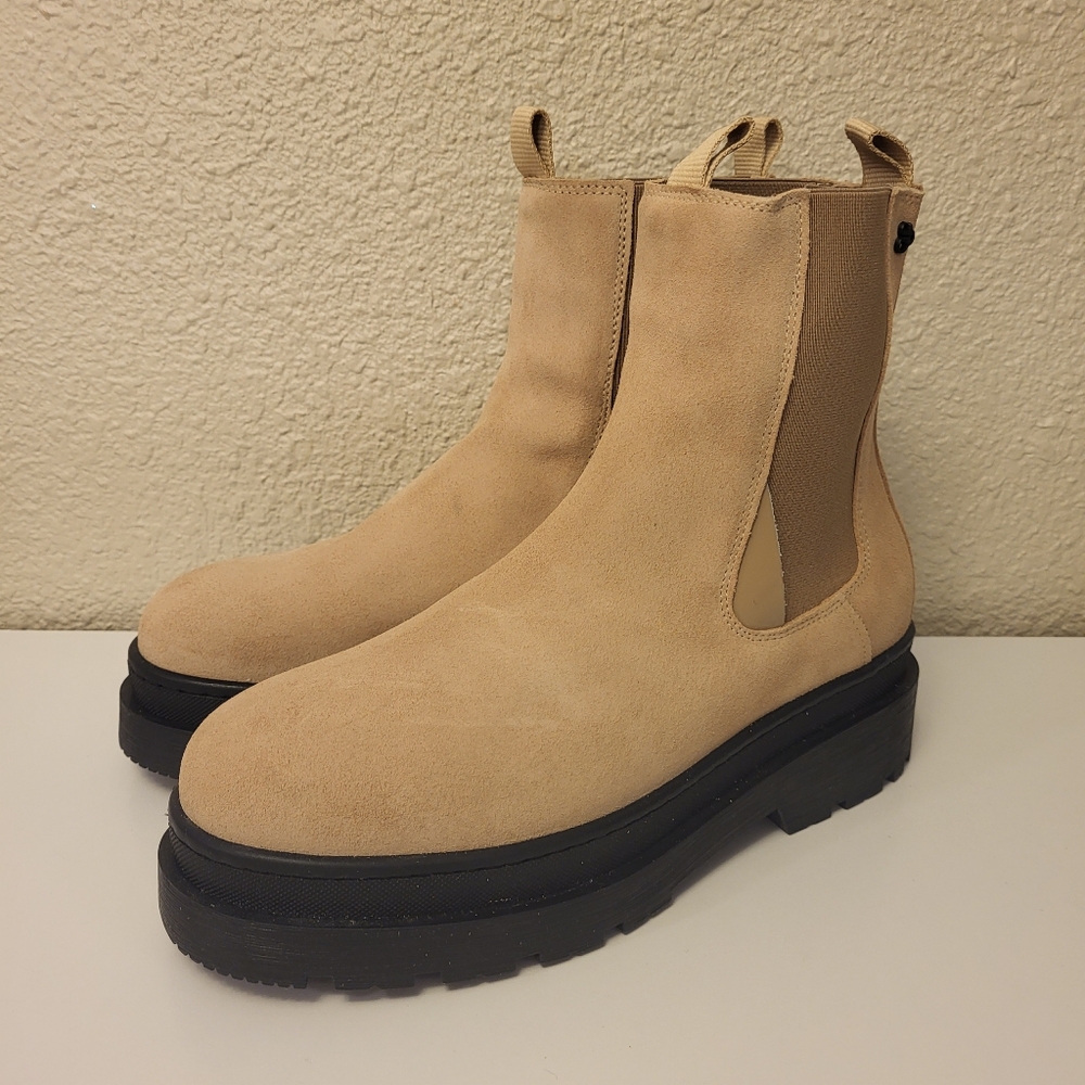 NWOB Scotch & Soda Tan Chelsea Boots Size 10 (EU 42)